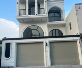 Thi Công – Lắp Đặt – Sửa Chữa Cửa Cuốn Tại TP.HCM